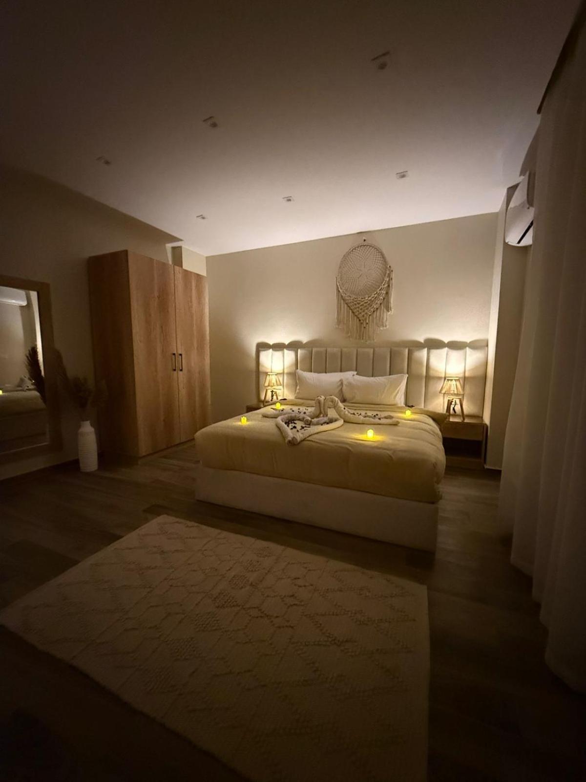 Sequoia Pyramids View Hotel Kafrat al Jabal Bagian luar foto